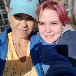 Meet your Posher, Leigh